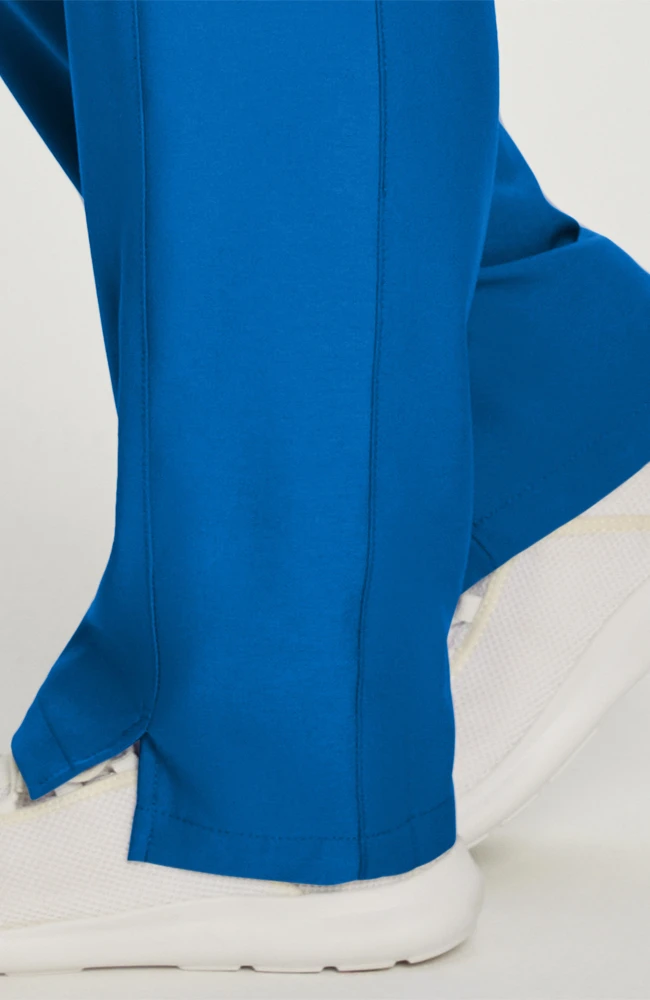 Landau Women's Straight Leg Cargo Scrub Pant - Image 6